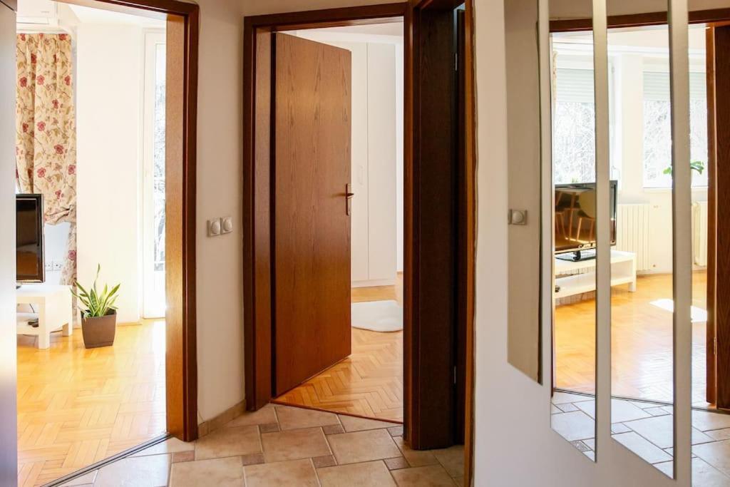 Nn Apartment Скопье Экстерьер фото
